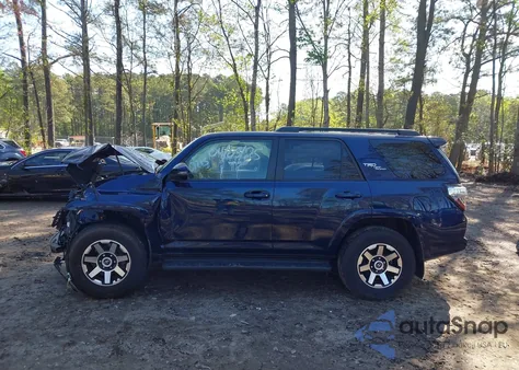 2021 Toyota 4Runner Trd Off Road Premium из США, поврежденный, VIN JTERU5JR3M5897552